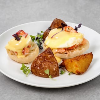 Lobster Eggs Benedict
